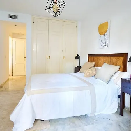Golden Beach Marbella-primera Linea De Playa Apartment *